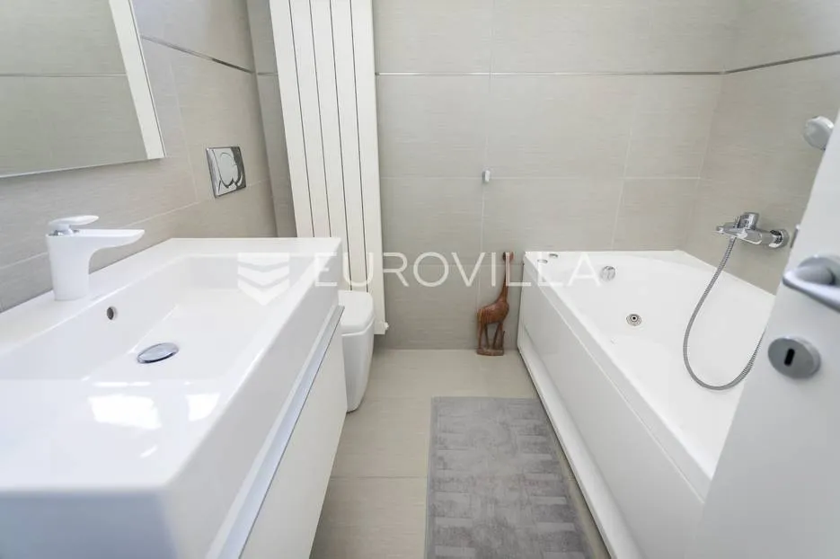 zagreb mlinarska luksuzna dvojna kuća, stan na parceli 350 m² - slika 14