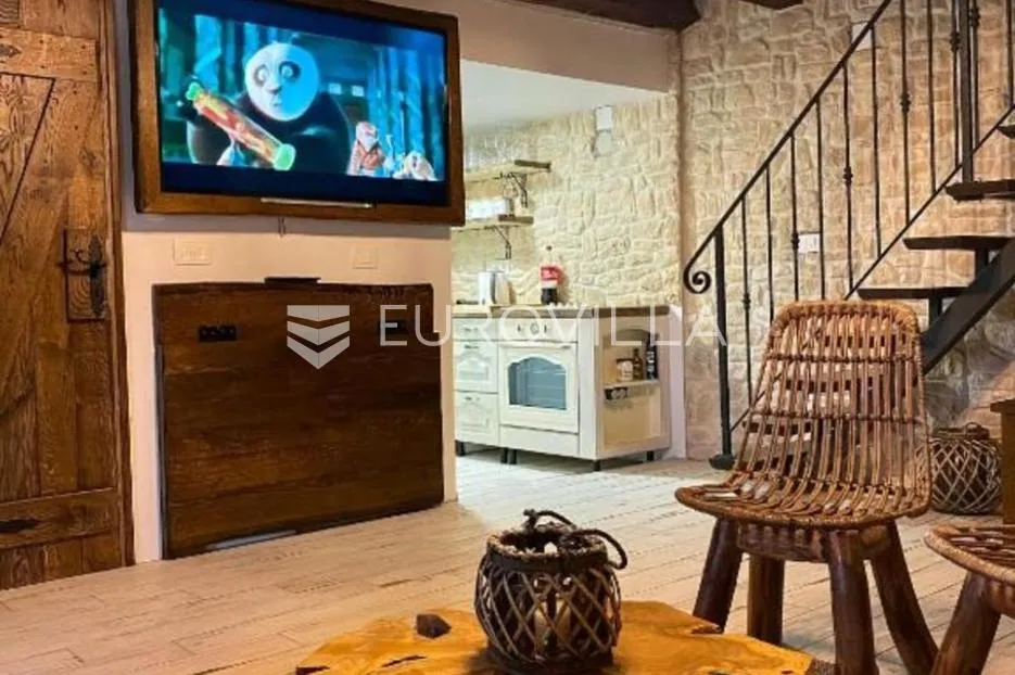 karlovac, zadobarje, kuća 100 m² s bazenom i jacuzzijem, 30 m do rijeke dobre - slika 7