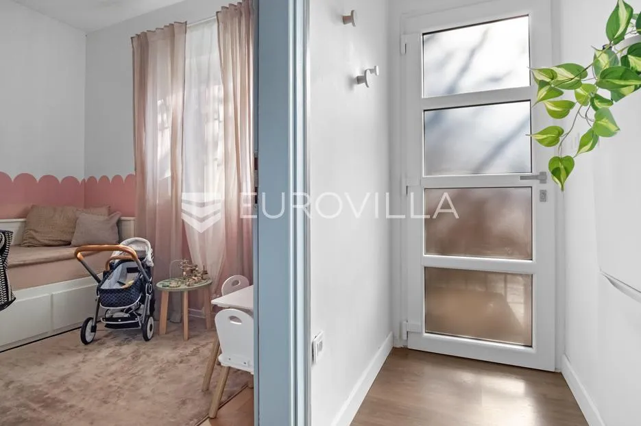 istra, funtana, novouređeni stan 60 m² u visokom prizemlju sa lijepim vrtom - slika 10