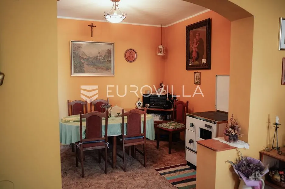 nuštar, prostrana obiteljska kuća 280 m², na zemljištu od 5684 m² - slika 13