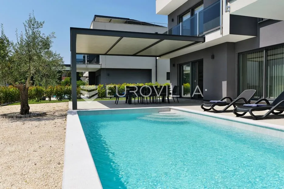istra, pomer: ekskluzivna moderna vila 286 m² s bazenom i pogledom na more, 400m od obale - slika 58