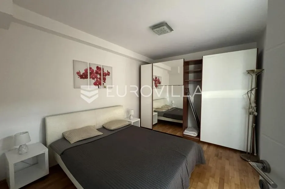 istra, pješčana uvala, stan u prizemlju sa vrtom, 300 m od mora - slika 7