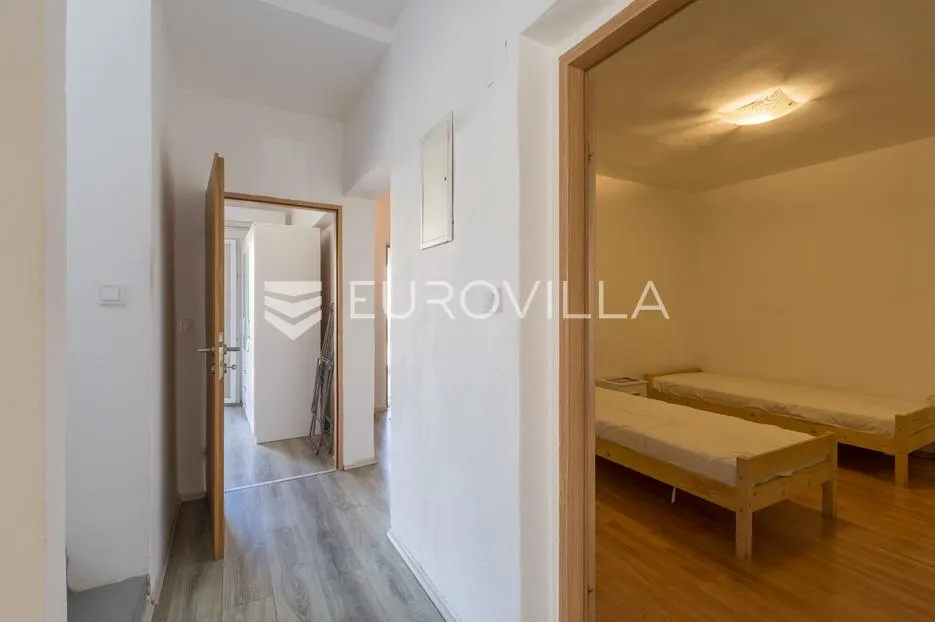 istra, rovinj, trosoban stan u prizemlju s parkingom, 650 m od plaže - slika 10