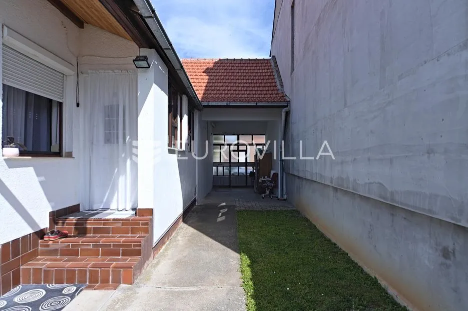 osijek, donji grad, prodaja kuće s dvorištem - slika 14