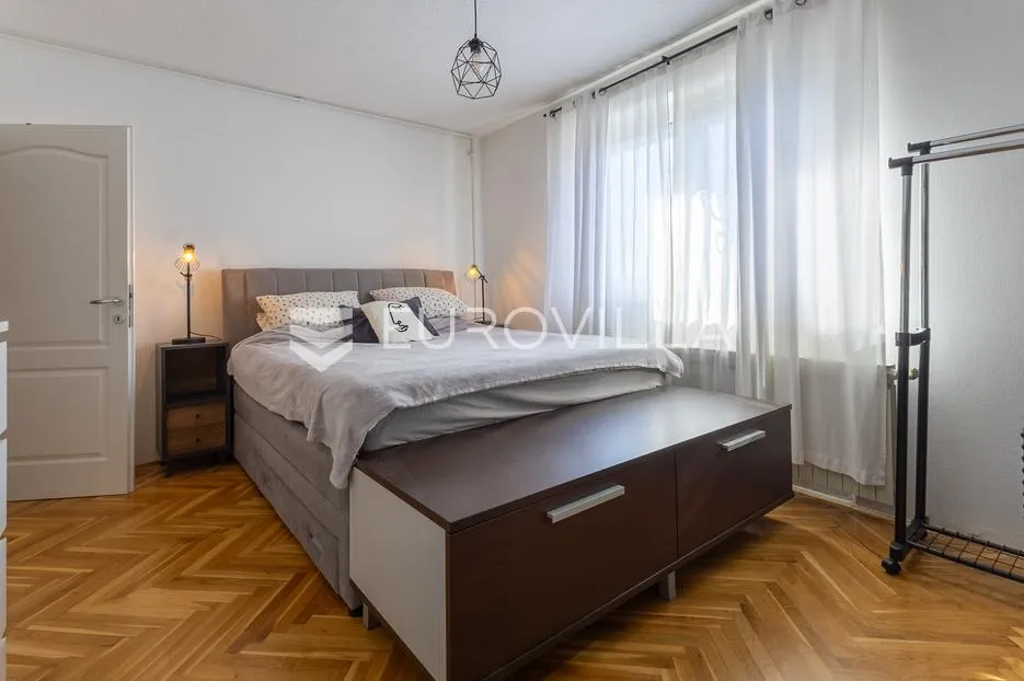 slavonski brod, centar trosoban stan 73 m² - slika 7