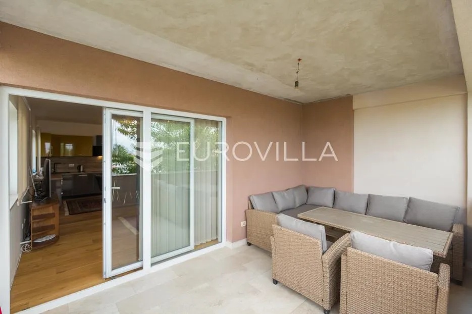 istra, vodnjan prilika za investiciju, apartmanska kuća podijeljena na dvije stambene jedinice - slika 11
