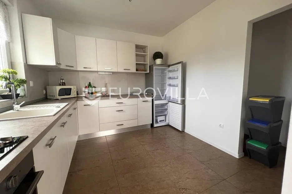 istra, buroli, kuća s bazenom, 140m2 - slika 8