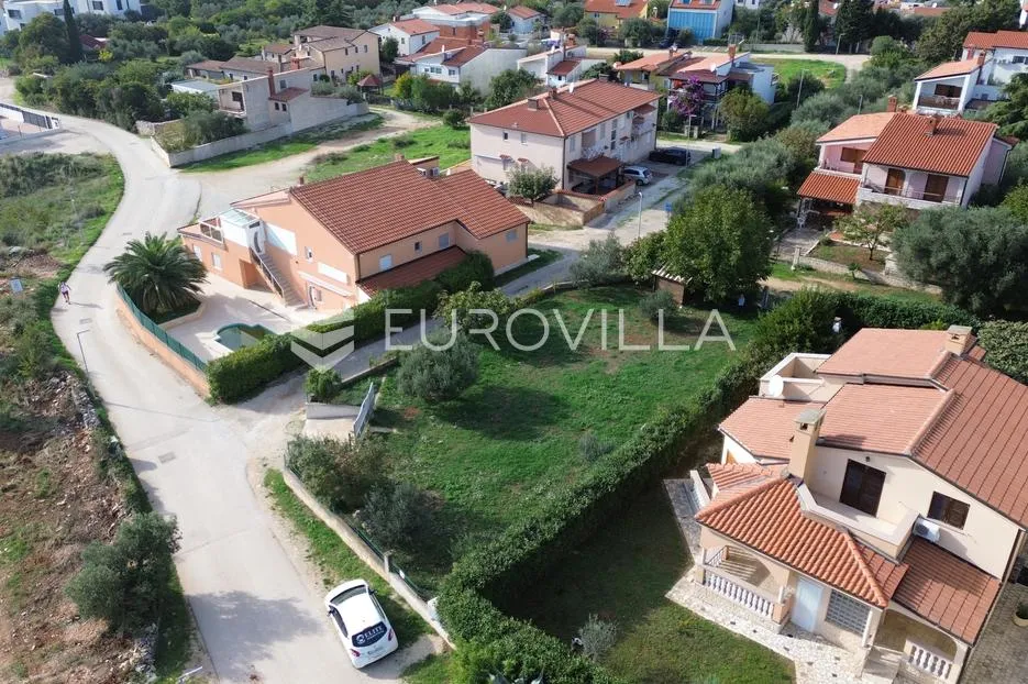 istra, peroj - građevinsko zemljište sa direktnim pogledom na more i brijune - slika 12