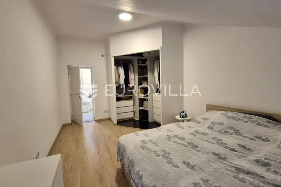 rijeka, brajda, kompletno adaptiran stan površine 105 m² - slika 3