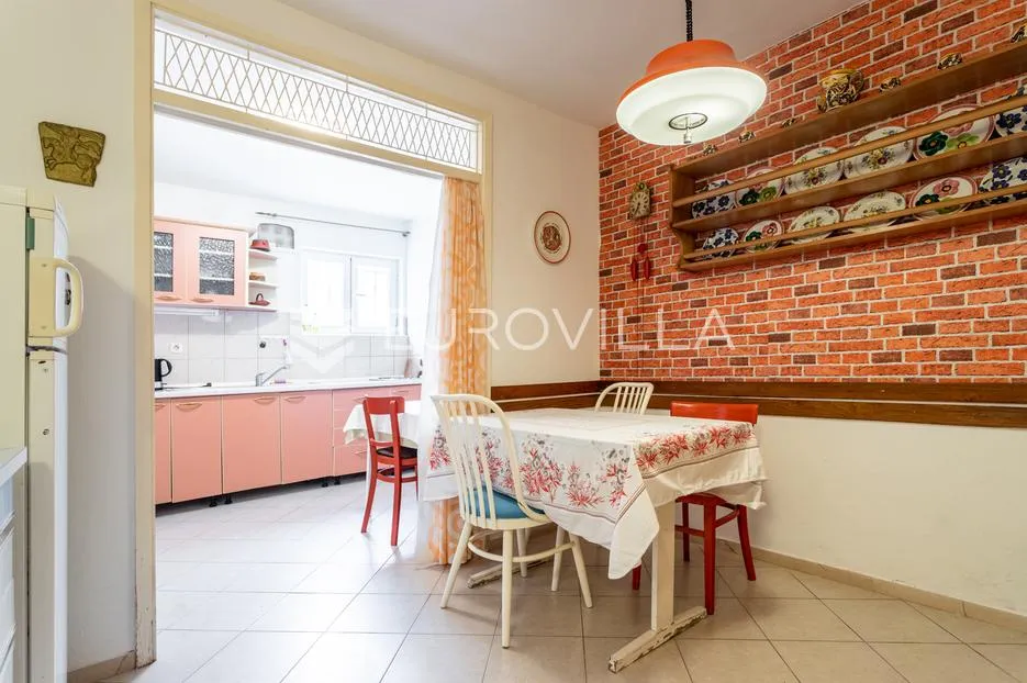 zaostrog, apartmanska kuća prvi red do mora - slika 19