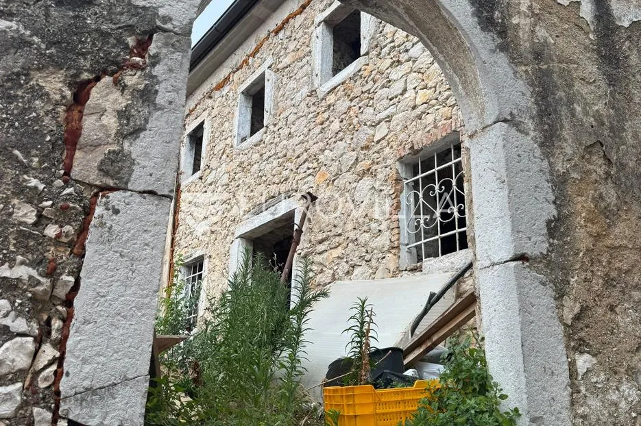 kostrena, kamena primorska kamena kuća s započetom adaptacijom - slika 2