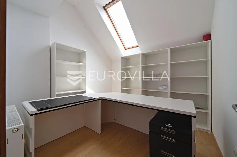 osijek, gornji grad, najam, dvoetažni stan uredi 243 m² zatvorenog prostora - slika 8
