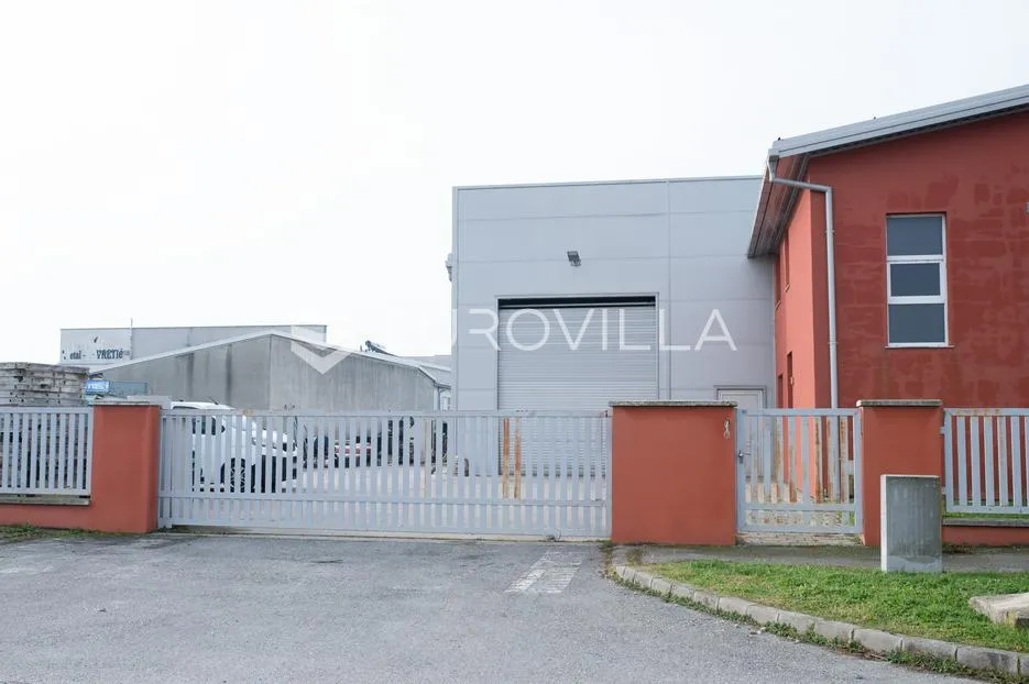 vinkovci, jošine, hala 364.60 m² s pomoćnom zgradom uredske namjene 104.80 m² - slika 3