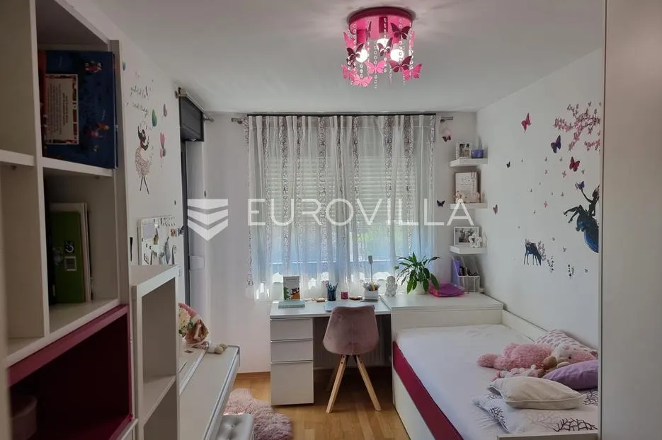 zagreb, donji grad, vrhunski peterosoban stan, površine 127 m² - slika 6