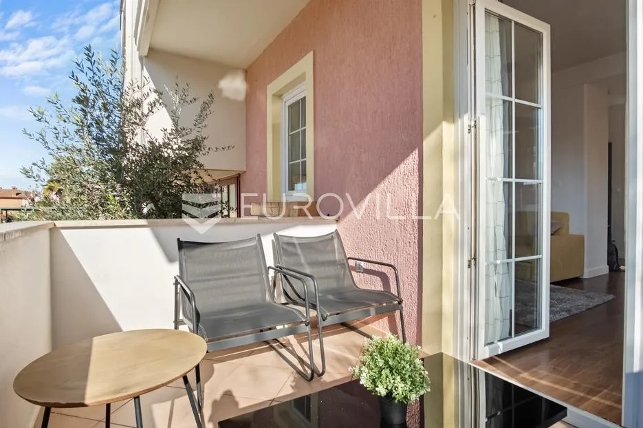 istra, funtana, novouređeni stan 60 m² u visokom prizemlju sa lijepim vrtom - slika 6