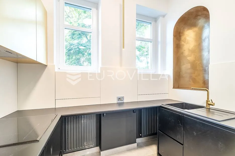 zagreb, donji grad, gundulićeva luksuzan trosoban stan 110 m2 - slika 3