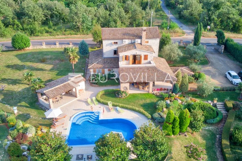 istra, višnjan, jedinstvena vila za one koji traže mir, prostor i ekskluzivu - slika 3