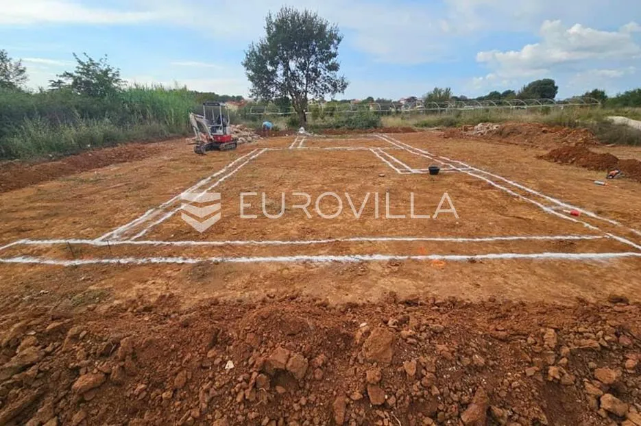 Istra, Pula, građevinsko zemljište s projektom NKP 580 m2