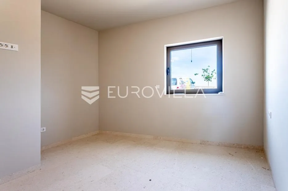 vodice, novogradnja, moderan dvosoban stan s pogledom na more, 450 m od mora, s4 - slika 5