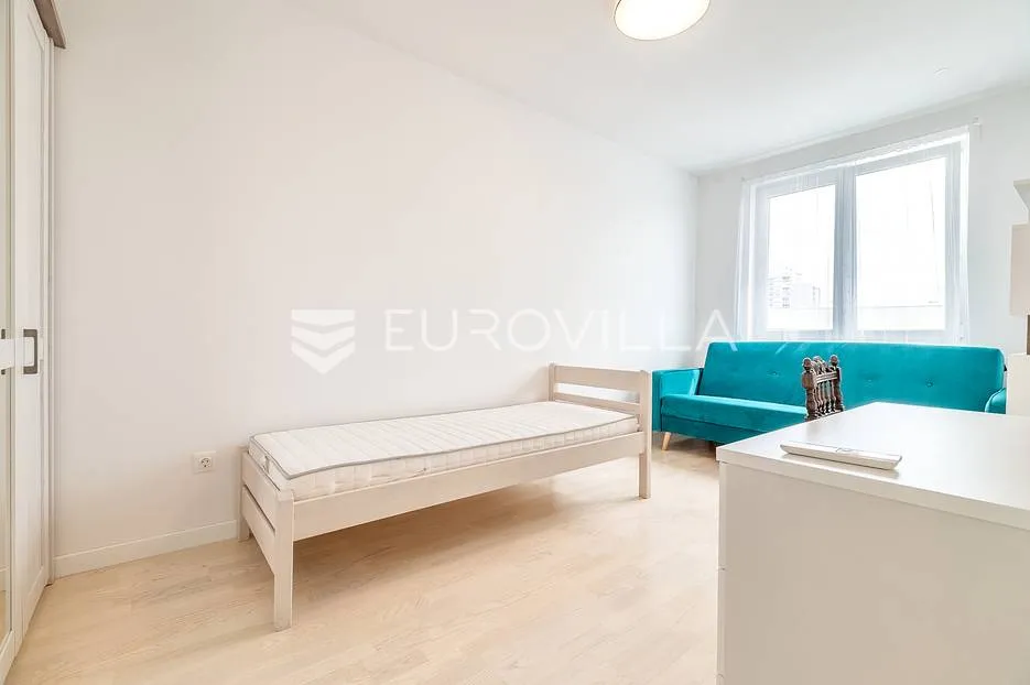 zagreb, dubrava, luksuzan penthouse s terasom i jaccuzijem - slika 9