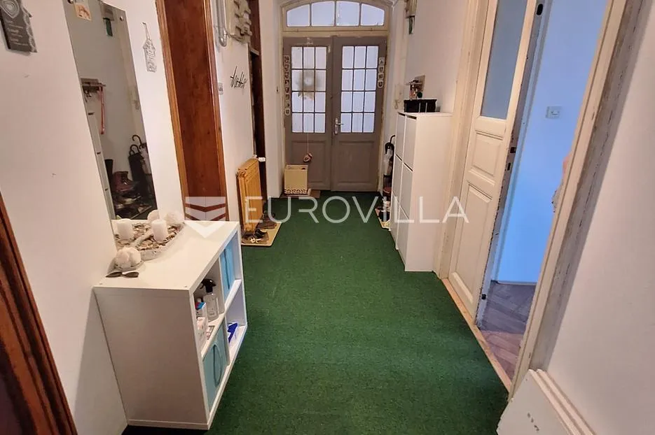 karlovac, centar, stan 231 m², odlična lokacija - slika 3