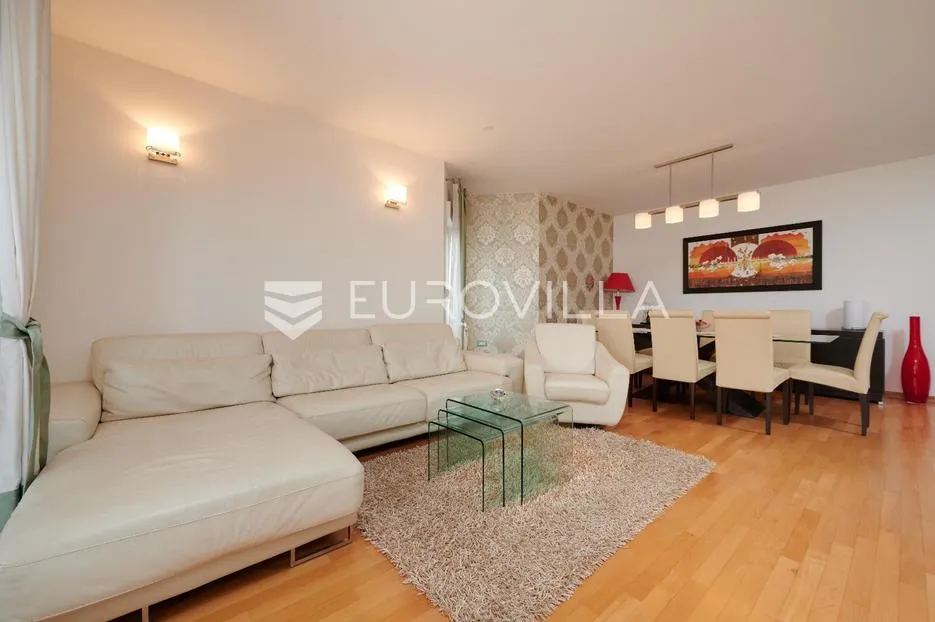 trogir, saldun, dvosoban stan površine 90 m2 s pogledom na more - slika 5