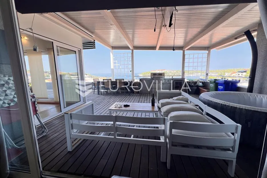 pula, pješčana uvala - prekrasni penthouse s otvorenim pogledom na more - 100m od mora - slika 2