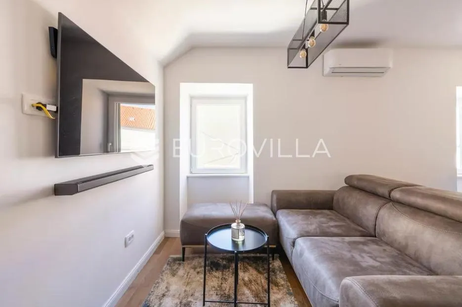 split, centar, dvosoban stan studio apartman - slika 15