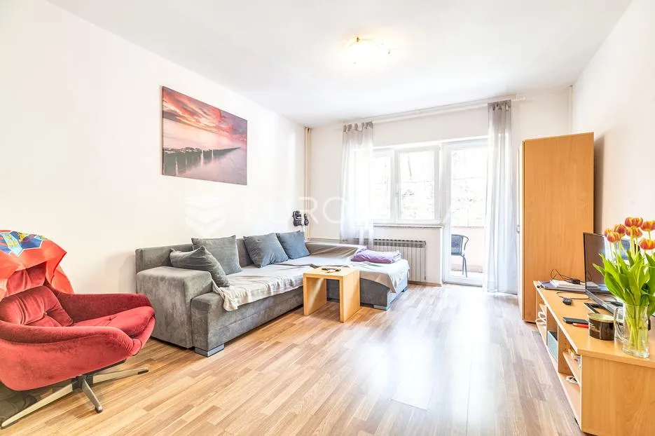 zagreb, kraljevec, dvojna kuća sa 3 stana, 264 m² - slika 8