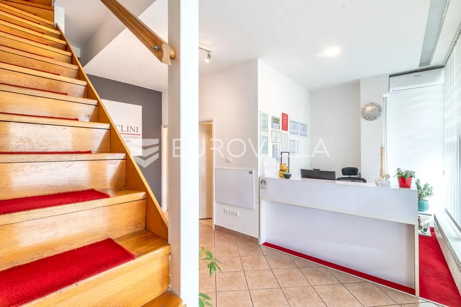 zagreb, vukovarska, atraktivan ulični poslovni prostor 107 m² - slika 5