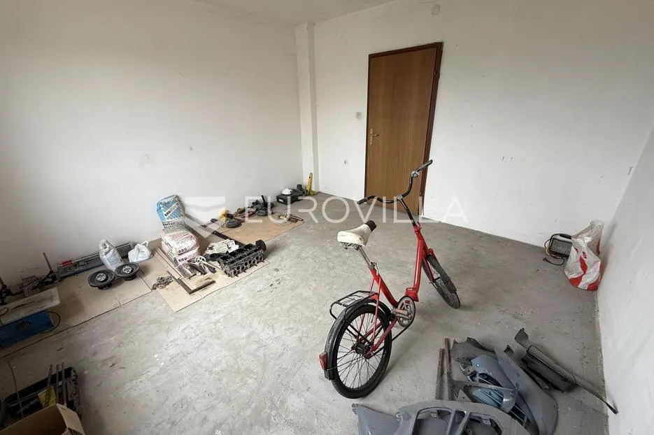 osijek, tenja, na prodaju katnica sa dvorišnim stanom na parceli od 517 m2 - slika 6