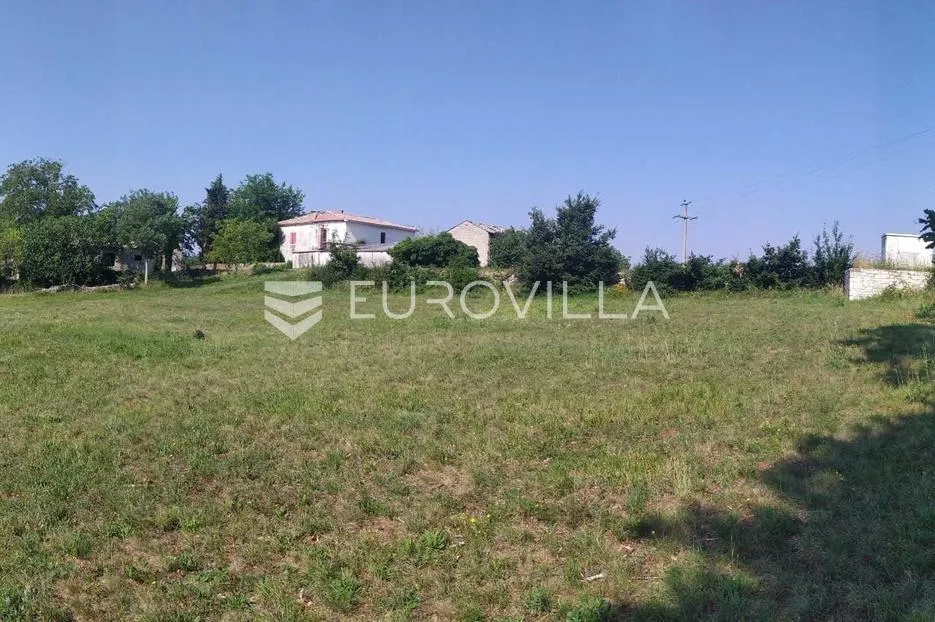 istra, tinjan, građevinsko i poljoprivredno zemljište 4557 m² - slika 2