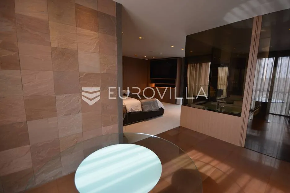 zagreb, luksuzan, moderan, trosoban penthouse nkp 340 m2 + 3 gpm - slika 11