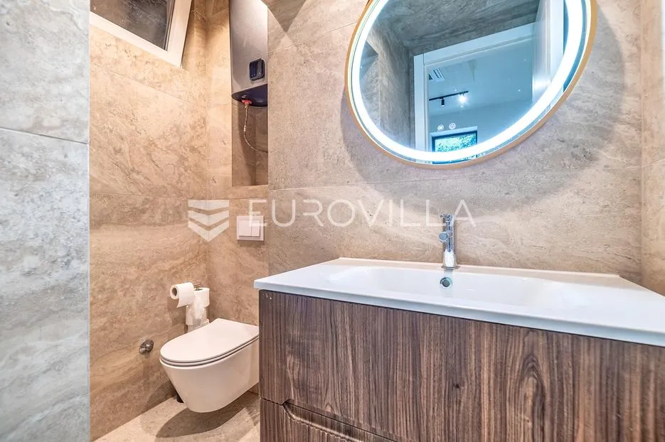 zagreb, donji grad, ulični lokal 35 m² - slika 5
