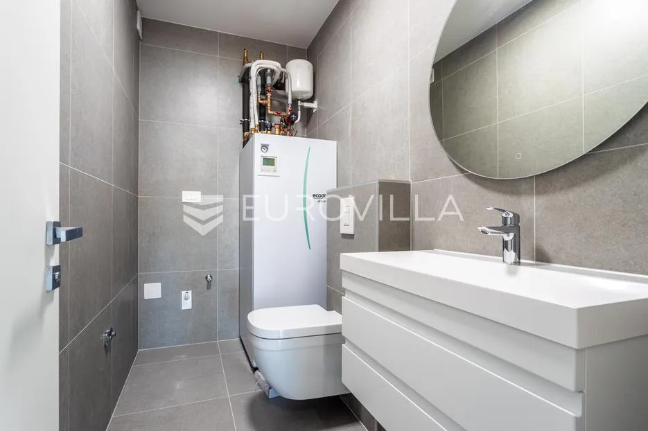 vodice, novogradnja, penthouse s krovnom terasom i pogledom na more, 141,80 m² - slika 13