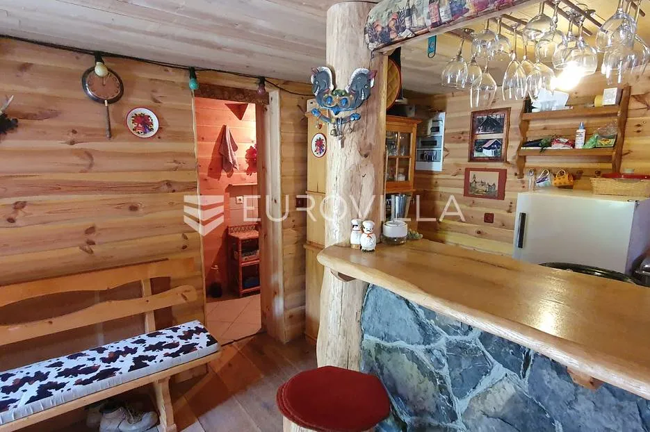samobor, prekrasna obiteljska vikendica 152 m² na zemljištu 1.565 m² - slika 10