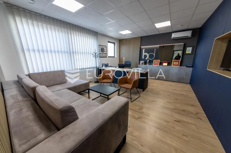 osijek, prodaja najam poslovni kompleks, 2.100 m² na zemljištu od 4200 m² - slika 3