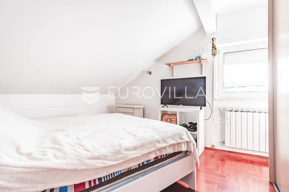 zagreb, gračani, velika obiteljska kuća s neto korisnom površinom od 381 m² - slika 24