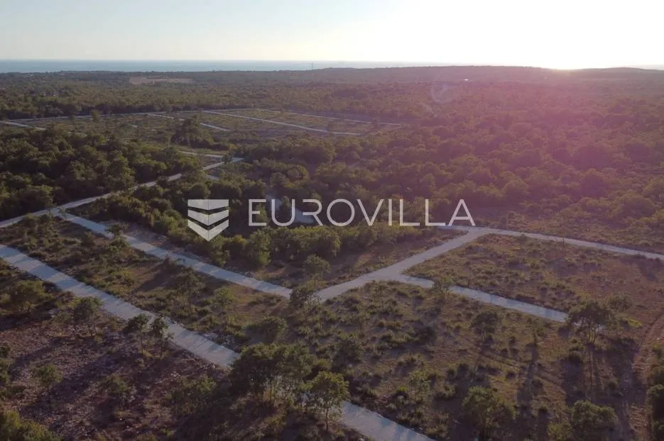 vodnjan, mandriol, poljoprivredna parcela s putem 401 m², 900 m od mora - slika 6