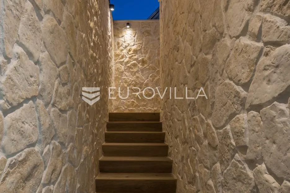 funtana, istra, moderna vila s bazenom, top lokacija - slika 40
