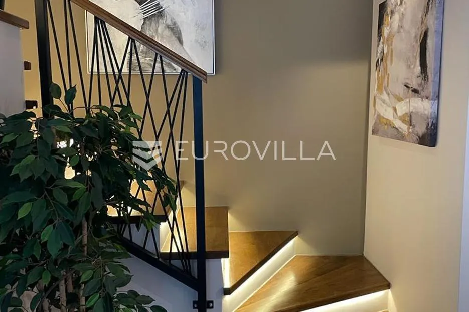 brtonigla, moderna dvojna kuća - slika 4