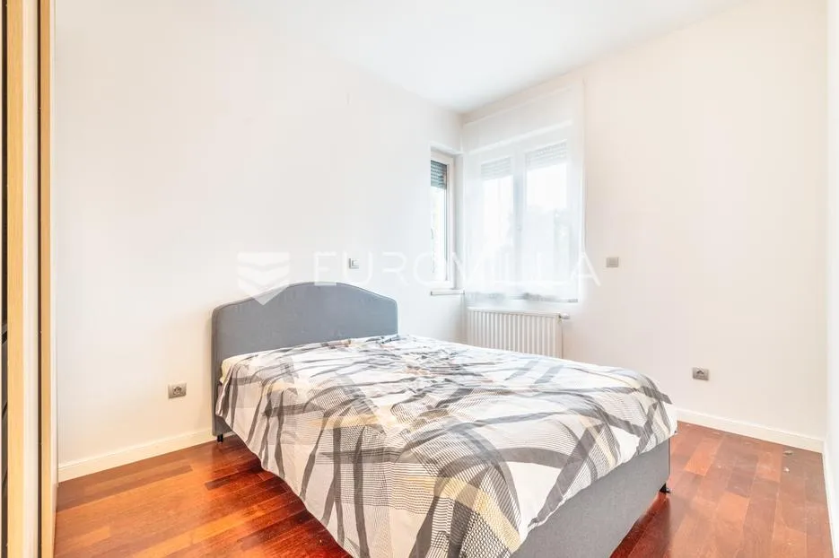 zagreb, zelengaj, prekrasan četverosoban penthouse 118 m2 - slika 9