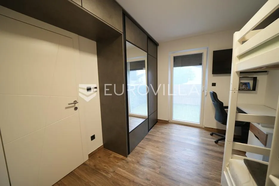 zadar, bili brig luksuzno opremljen trosobni i jednosobni stan s teretanom i spa centrom 241 m² - slika 19