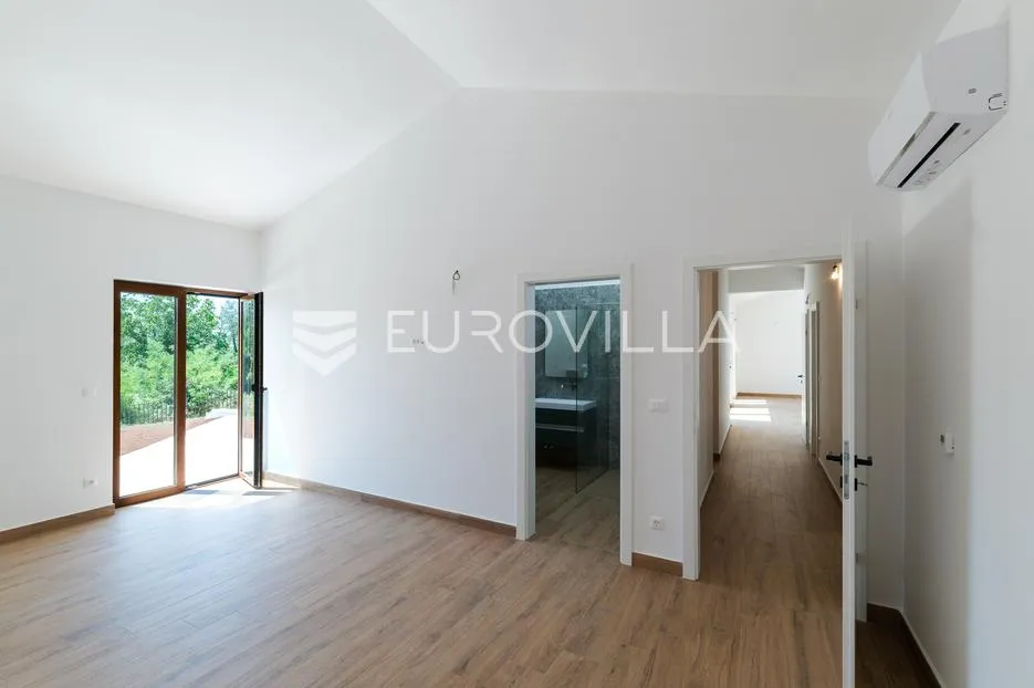 istra, majkusi, luksuzna novogradnja s bazenom na parceli od 868 m² - slika 21