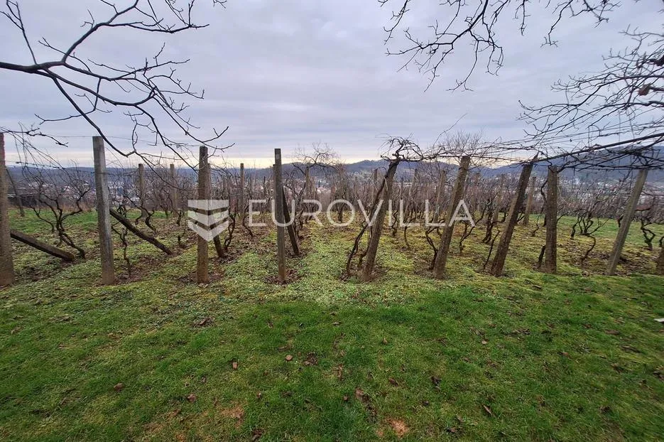 duga resa, građevinsko zemljište 1936 m² s drvenim objektom, prekrasan pogled - slika 2