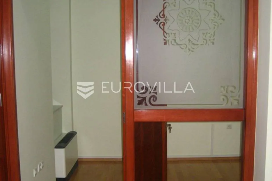 palmotićeva, poslovni prostor 234 m2 - slika 10