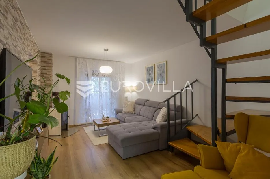 istra, pula prilika za investiciju, apartmanska kuća podijeljena na 3 stambene jedinice - slika 21