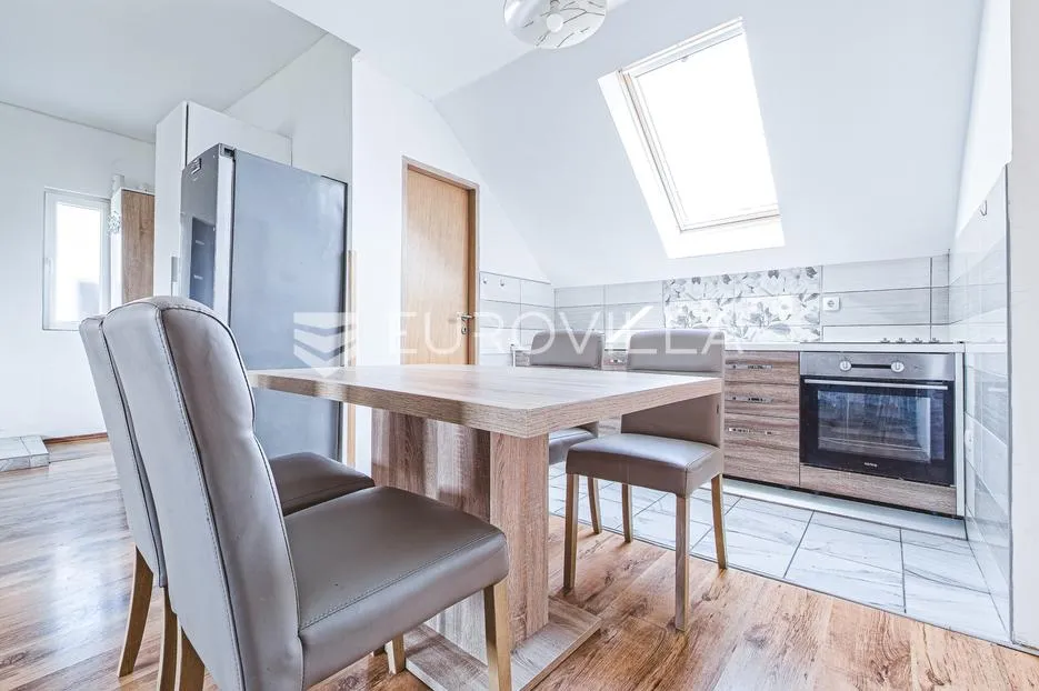 zagreb, gračani, trosoban stan u kući nkp 78 m² - slika 10