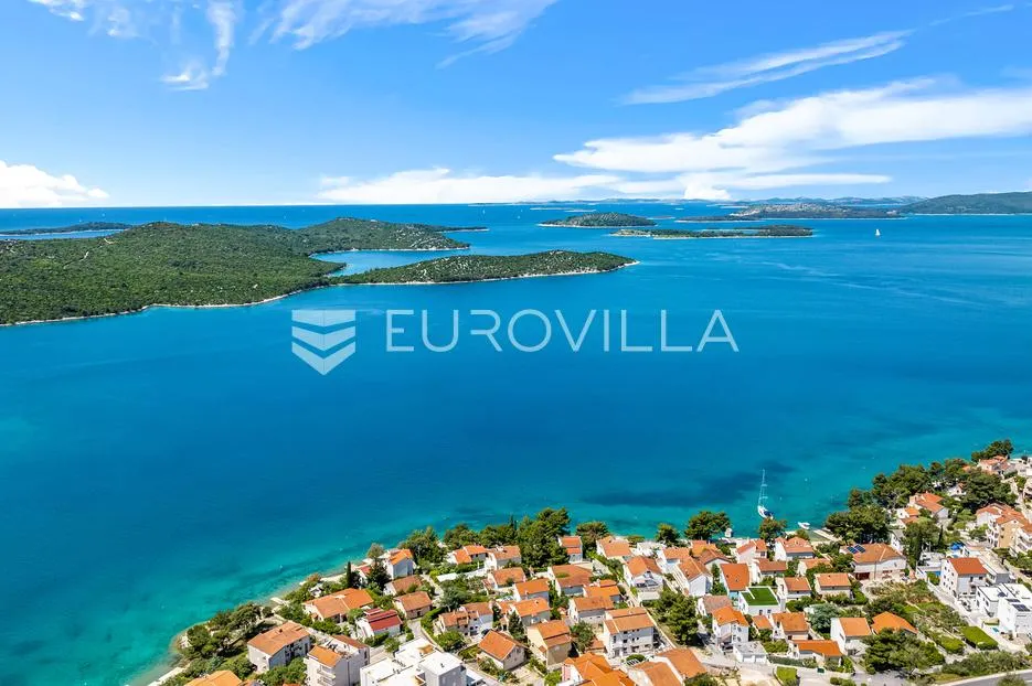 šibenik, žaborić, moderna villa s bazenom - slika 6