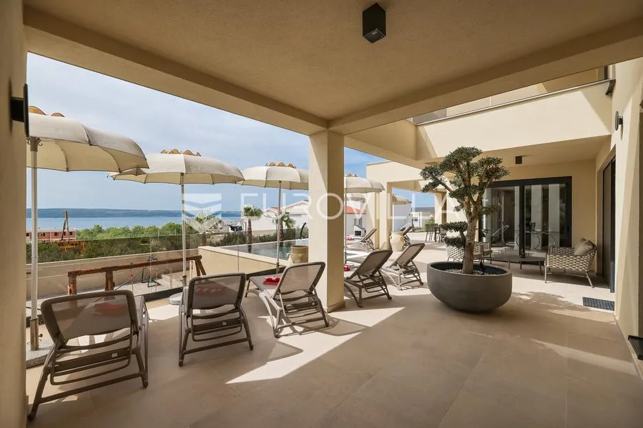 zadar, maslenica, luksuzna vila s bazenom i neometanim pogledom na more 254 m² - slika 71